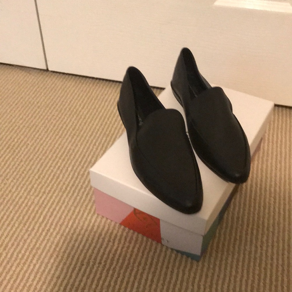 Brand new - in box- Steve Madden loafer flats!